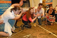 /album/ordogolo-jozsias-sajtobemutato-olvaso-proba/a480144-276067915859034-1660632848-n-jpg/